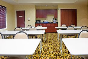 Holiday Inn Express & Suites Slave Lake by IHG