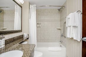 Holiday Inn Express & Suites Slave Lake by IHG