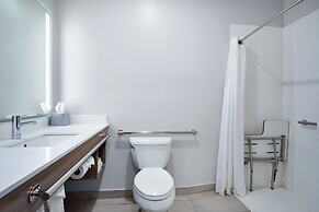 Holiday Inn Express Hotel & Suites SWIFT CURRENT by IHG