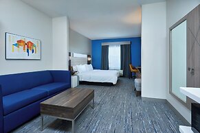 Holiday Inn Express Hotel & Suites SWIFT CURRENT by IHG