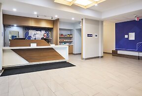 Holiday Inn Express Hotel & Suites SWIFT CURRENT by IHG
