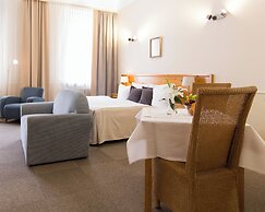 Unitas Hotel