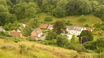 Combe House Hotel