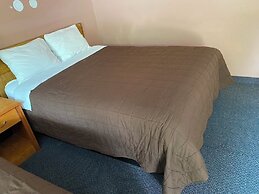 Kings Inn - Orillia