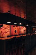 Carbon Hotel - Different Hotels