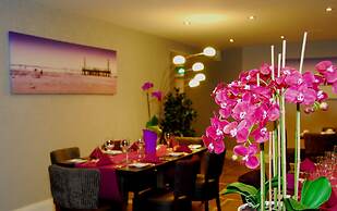 Dalmeny Resort Hotel