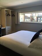 Dalmeny Resort Hotel