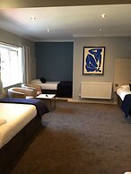 Dalmeny Resort Hotel