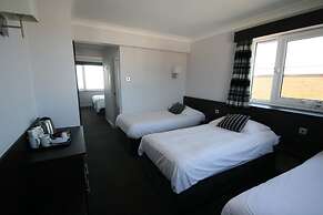 Dalmeny Resort Hotel