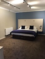 Dalmeny Resort Hotel