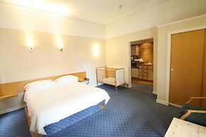 Dalmeny Resort Hotel