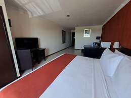 Ocean View Hotel