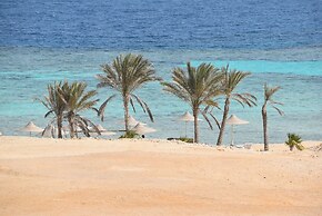 Wadi Lahmy Azur Resort