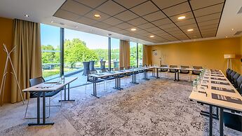 Kyriad Prestige Compiègne Hotel & Spa