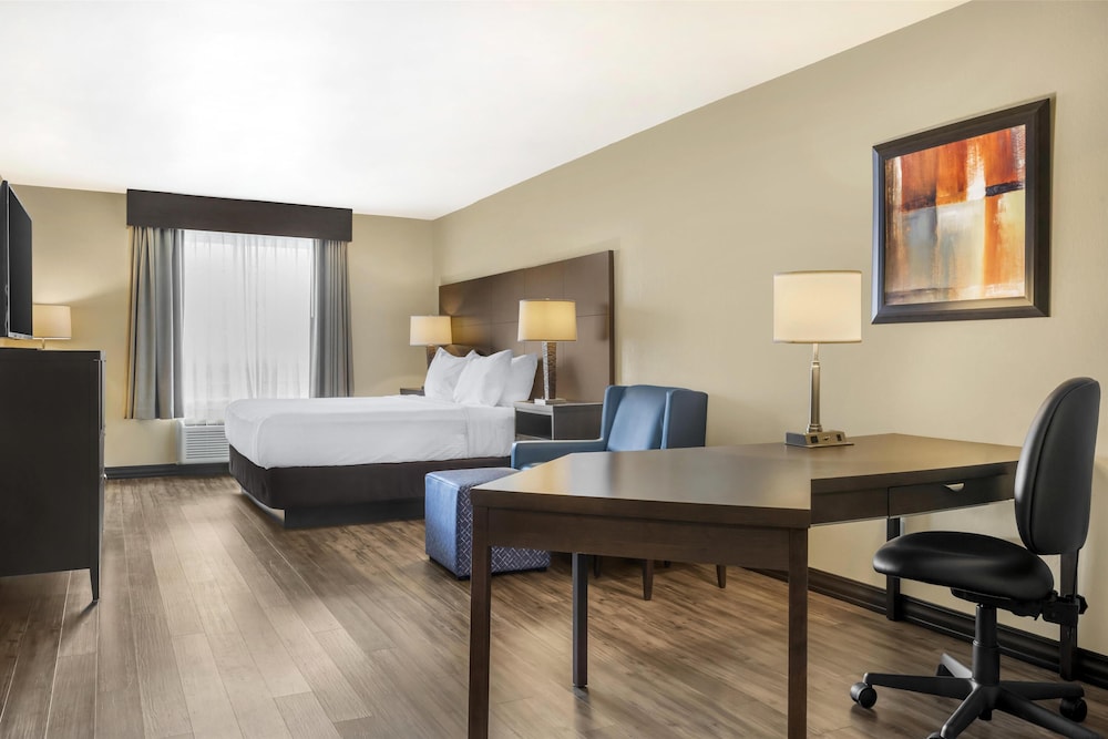 Best Western Plus Saint John Hotel & Suites