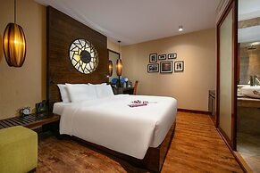 Oriental Suites Hotel & Spa