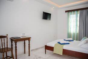 Adonis Hotel Naxos