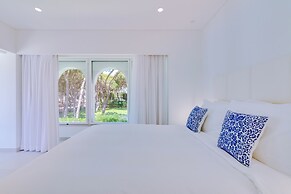Pine Cliffs Village