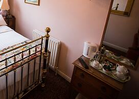 Hundred House Hotel
