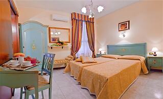 Hotel Henry