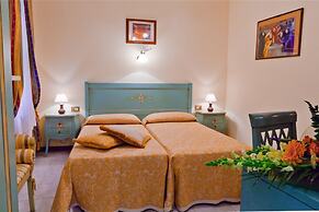 Hotel Henry