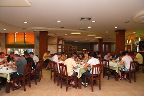 Hotel Oaz