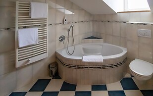 Kitzhorn Suites