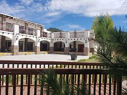 Hotel Quinta Mision