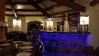 Hotel Quinta Mision