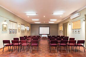 Queen’s Hotel by BON Hotels