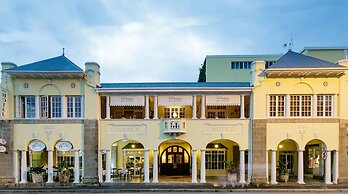 Queen’s Hotel by BON Hotels