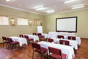 Queen’s Hotel by BON Hotels