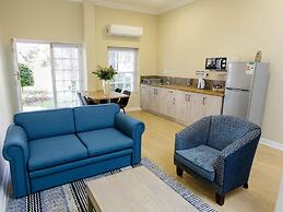 Queen’s Hotel by BON Hotels