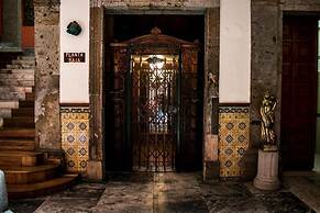 Hotel Frances