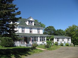 The Harbourview Inn