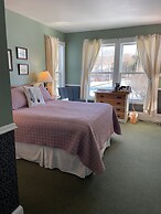 The Harbourview Inn