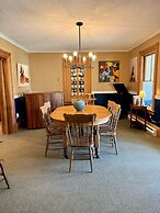 The Harbourview Inn