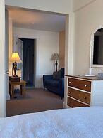 The Harbourview Inn