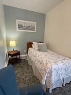The Harbourview Inn