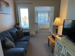 The Harbourview Inn