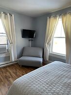 The Harbourview Inn