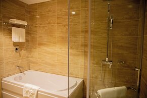 Pearl River Hotel