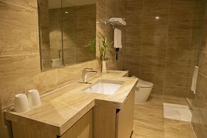 Pearl River Hotel