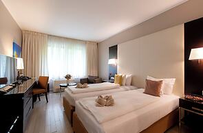 Lions Garden Hotel