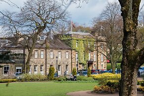 Old Hall Hotel