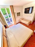 Hotel Caroline