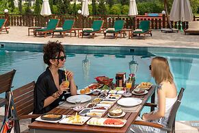 BESO HOTEL BERKE RANCH