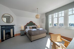 The Railway Hotel Worthing