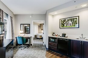 Hampton Inn & Suites Mobile- Downtown Historic District