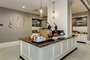 Hampton Inn & Suites Mobile- Downtown Historic District